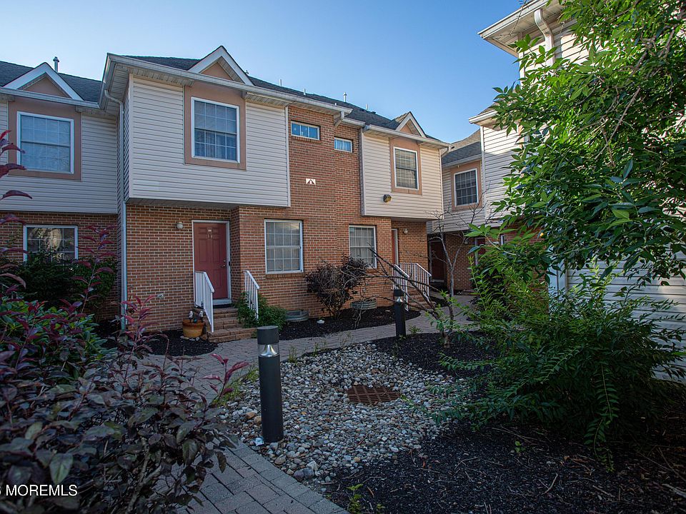 1st image of 124 Adamecs Way #25