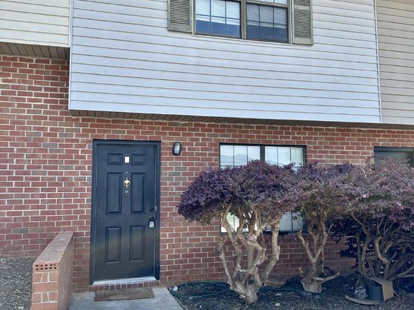 3767 Oakwood Hills Dr APT C