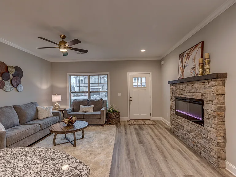 301 Copperfield Way — Photo 15