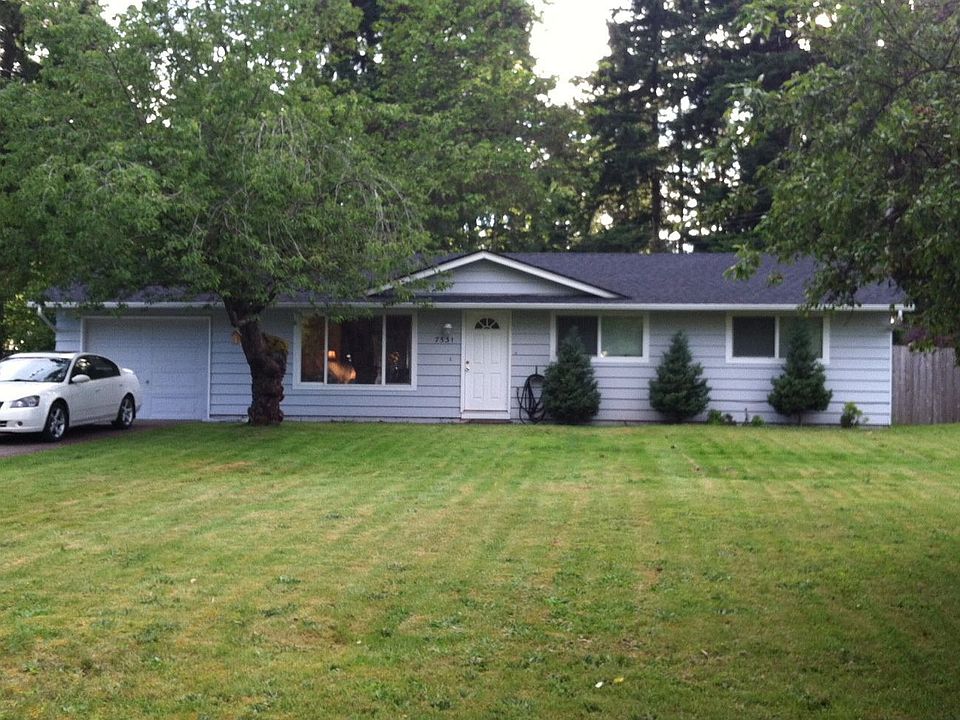 Gorgeous Fully Remodeled Rambler in Popular Rose Hill Kirkland