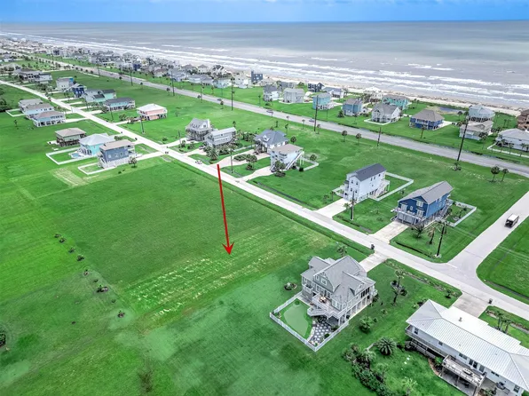 18802 Shaman Rd, Galveston, TX 77554
