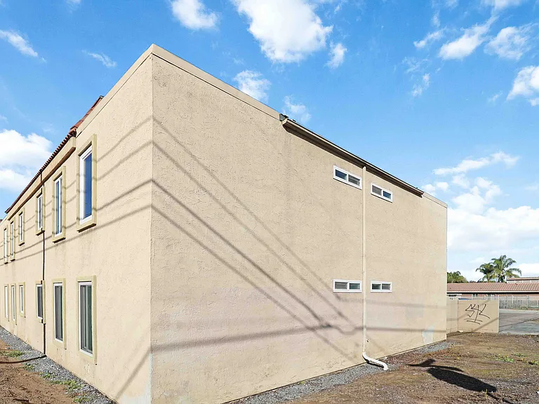 1160 E Washington Ave #3 — Photo 15