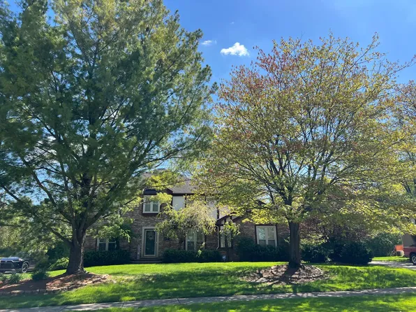 6344 Denton Dr, Troy, MI 48098