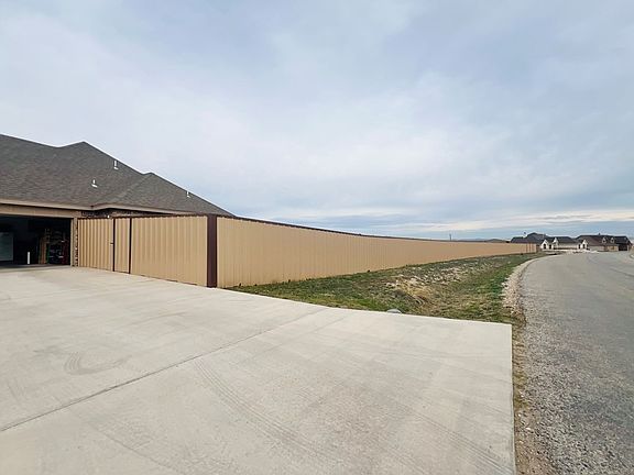 5th image of 5074 Grey Wolf Ln