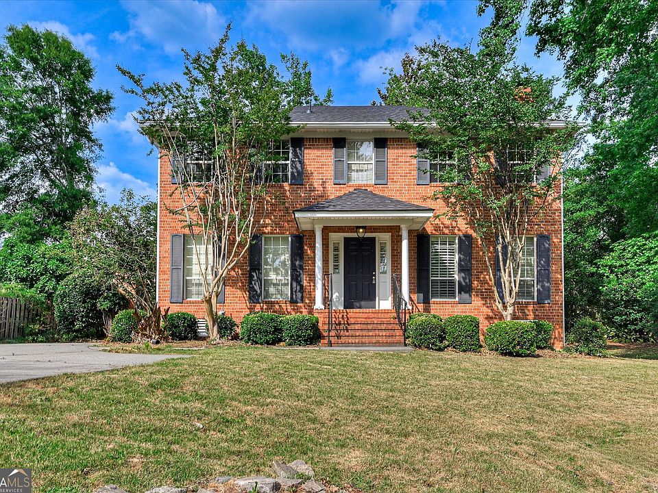 1st image of 2957 Foxhall Cir