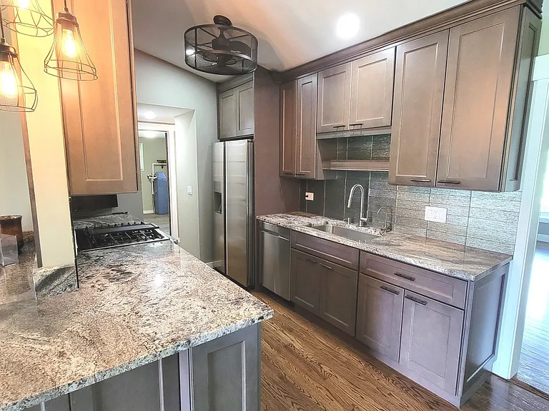 83 Wildwood Dr — Photo 10