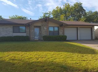 3206 Oceanview St, Irving, TX 75062