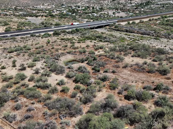 19500 E INDIAN HILLS Drive #-, Black Canyon City, AZ 85324