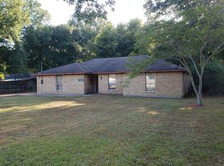1870 Avalon St, Beaumont, TX 77707