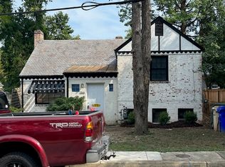 7305 Dickinson Ave, College Park, MD 20740