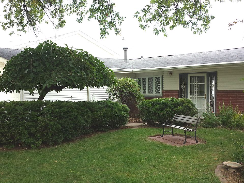 Landscape Front Yard