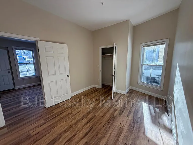 59 Bramhall St #100-4 — Photo 3