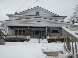 569 State St, Meadville, PA 16335