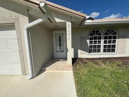 3 bed, 2.0 bath, 1427 sqft, $3,150 — Photo 4
