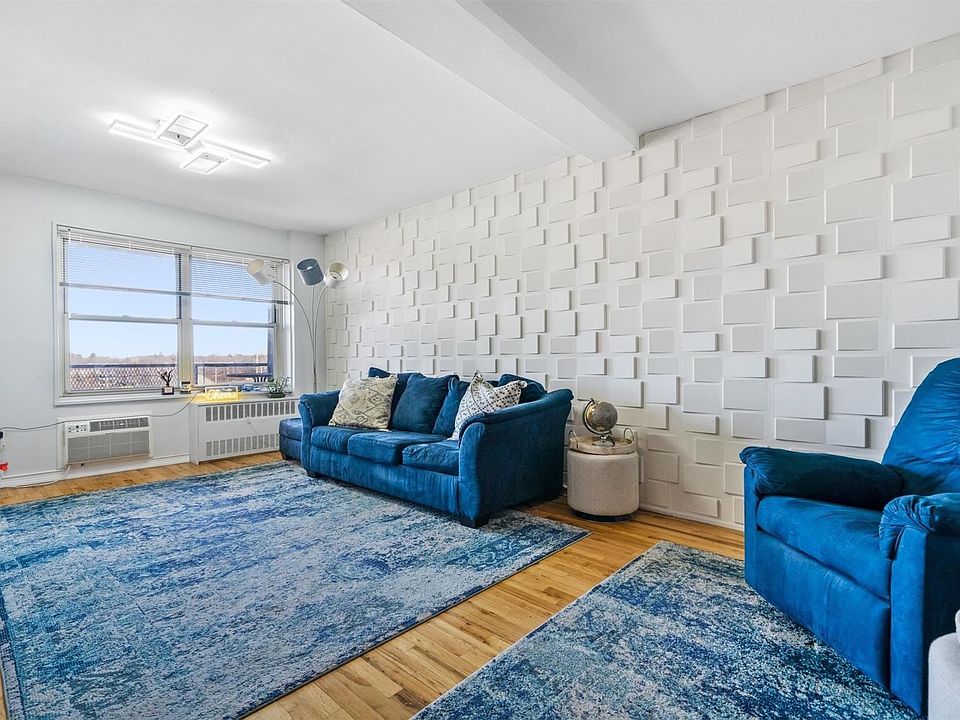 1st image of 20 Wendell St APT 21F