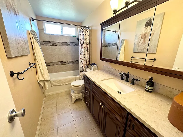386 N Ironpike Cir — Photo 14