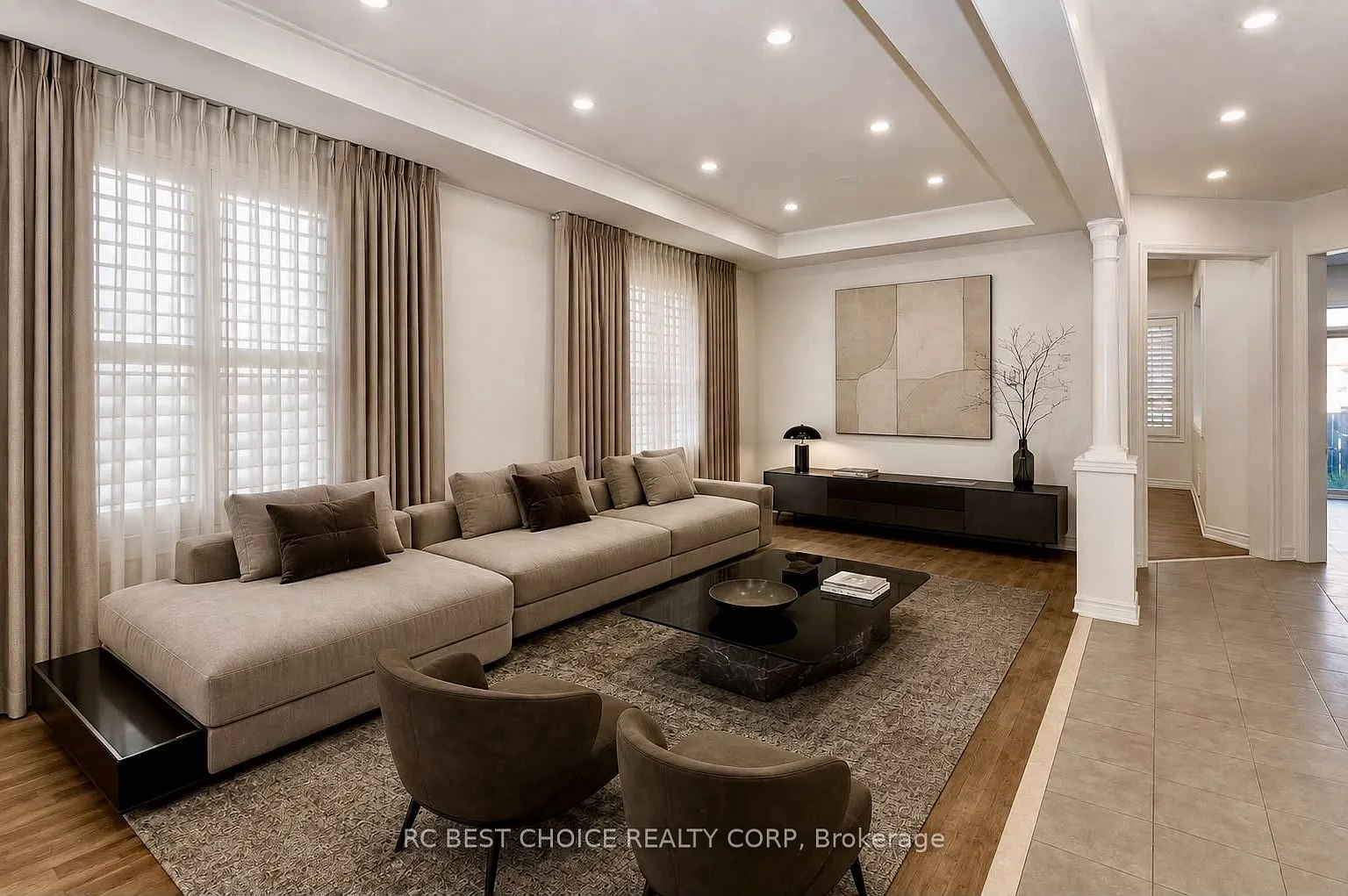 4 bed, $3,200 — Photo 2