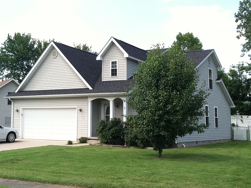 1st image of 2110 W Meadow Ln