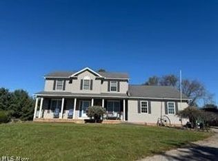 27696 Buck Rd, Beloit, OH 44609