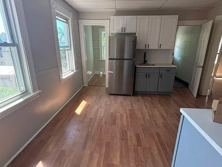57 Ridgewood St #2 — Photo 10