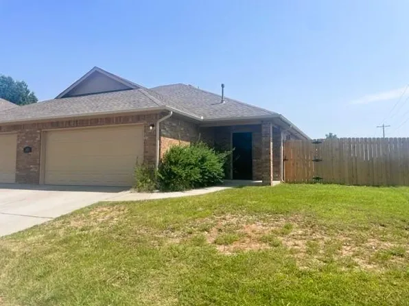 824 SW 151st St Unit A, Oklahoma City, OK 73170