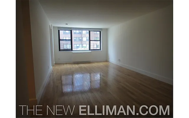 Rented by Douglas Elliman | media 26