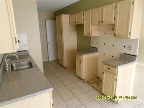 5th image of 34829 Wilma Ct