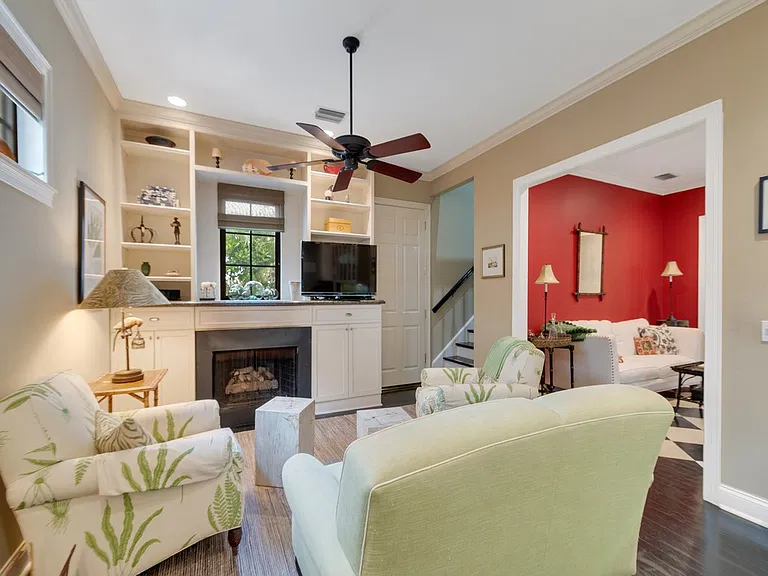 2646 Cardinal Dr — Photo 9