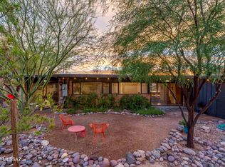 2675 N Indian Ridge Dr, Tucson, AZ 85715
