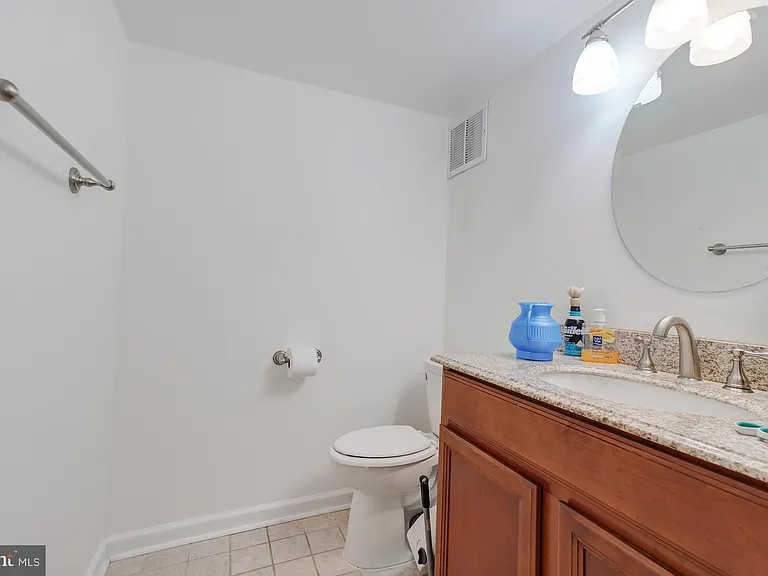 3713 George Mason Dr #414W — Photo 20