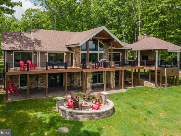 66 Parkside South Ct, McHenry, MD 21541