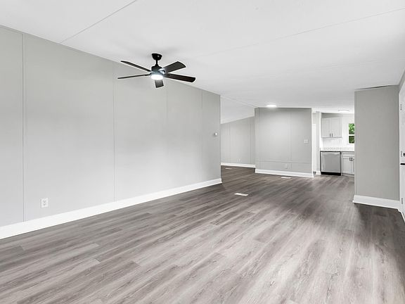 4th image of 131 White Horse Road Ext