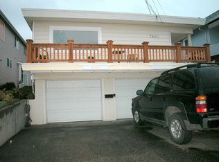 7560 California Ave SW, Seattle, WA 98136