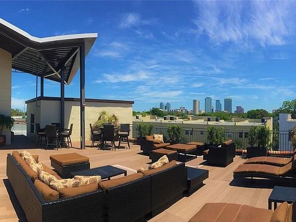 2nd image of 1501 W Horatio St APT 228