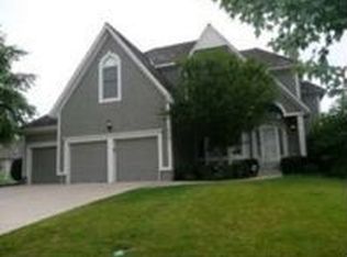 14101 Parkhill Ln, Overland Park, KS 66221