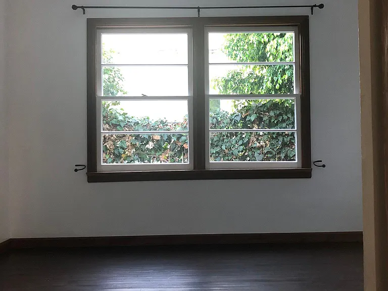 674 E Flower Ave — Photo 12