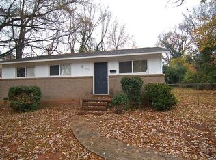 2426 Thornton Rd, Charlotte, NC 28208