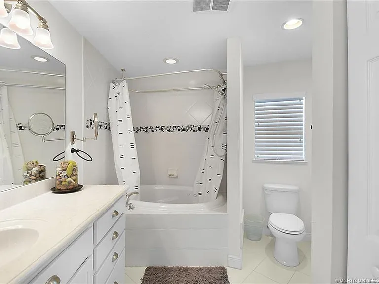 10701 S Ocean Dr #644 — Photo 32