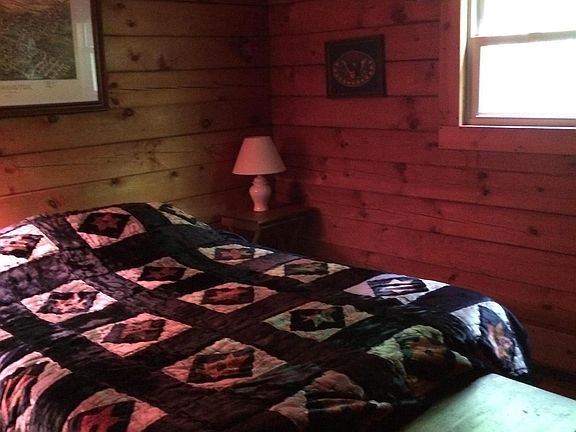 5th image of 82 Crystal Lake Rd