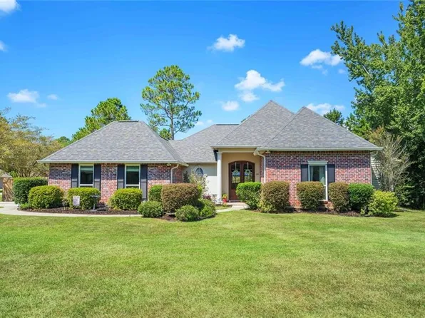 208 Stonewood Dr, Covington, LA 70433