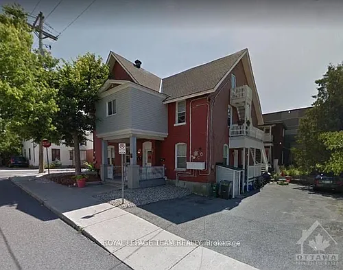 4 Eccles St #2 Photo 1