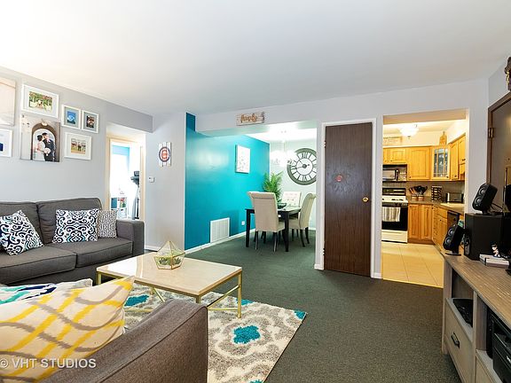 4th image of 4833 W 109th St #10-201