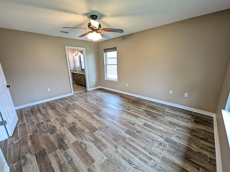 2409 Juneau Ln — Photo 22