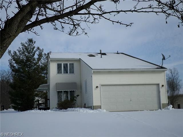 1st image of 142 Royal Crest Dr