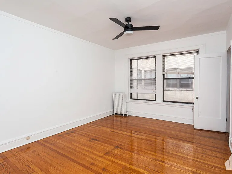 45 W Melrose St #3B — Photo 8
