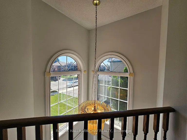 219 Wessenger Dr — Photo 18