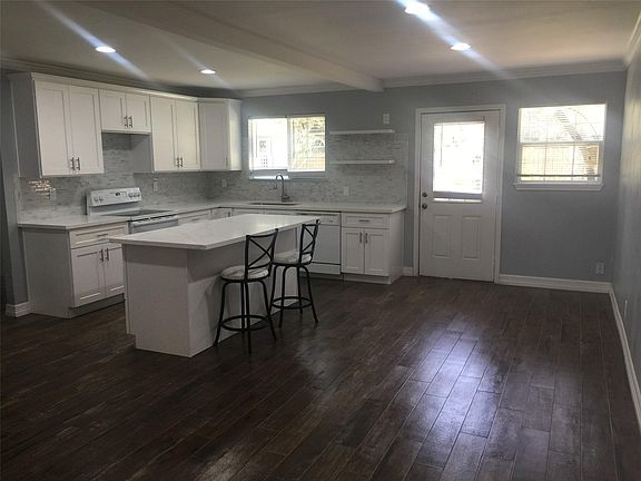 4th image of 1425 Confederate Rd
