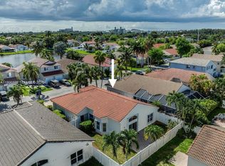4938 SW 33rd Way, Hollywood, FL 33312