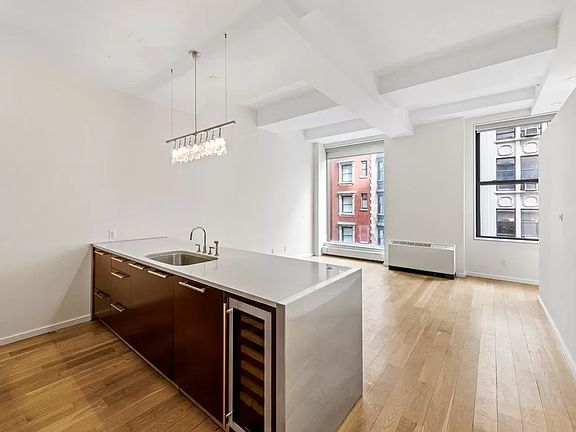 3rd image of 76 Madison Ave APT 4C