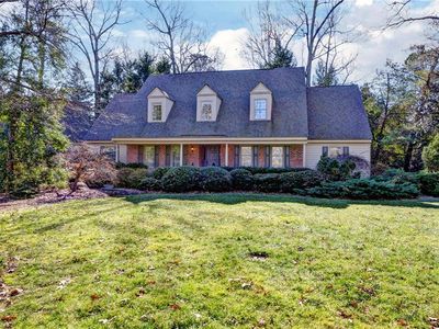 100 Harbour Town, Williamsburg, VA, 23188